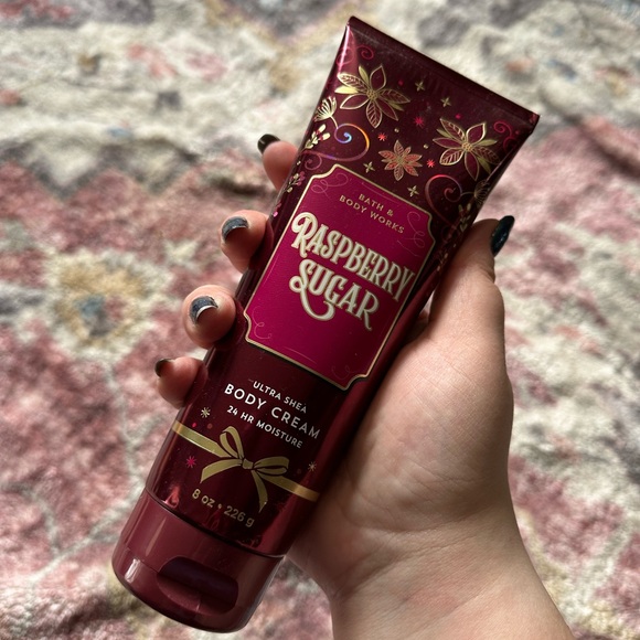 NEW Bath & Body Works Raspberry Sugar Ultra Shea Body Cream - Picture 1 of 2